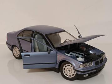 1:18 BMW E36 320i sedan UT MODELS  beschikbaar voor biedingen