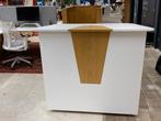 Professioneel meubilair voor inrichten van een studio, Huis en Inrichting, Bureaus, Ophalen, Met wielen, Gebruikt, Bureau
