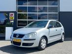 Volkswagen Polo 1.2-12V Trendline, Airco, Radio, NAP, Voorwielaandrijving, Stof, Gebruikt, Zwart