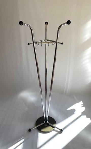 Vintage kapstok Swan beschikbaar voor biedingen