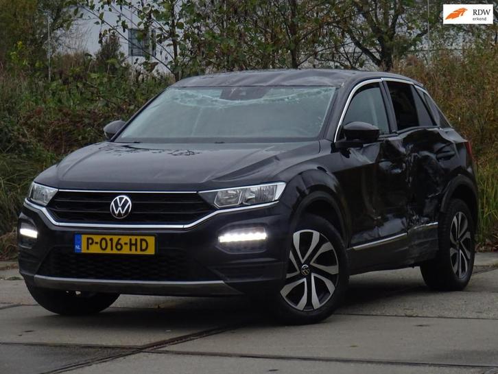 Volkswagen T-Roc 1.0 TSI Style Business BJ2021 *SCHADE*, Auto diversen, Schadeauto's, Volkswagen, Handgeschakeld, Benzine, SUV of Terreinwagen