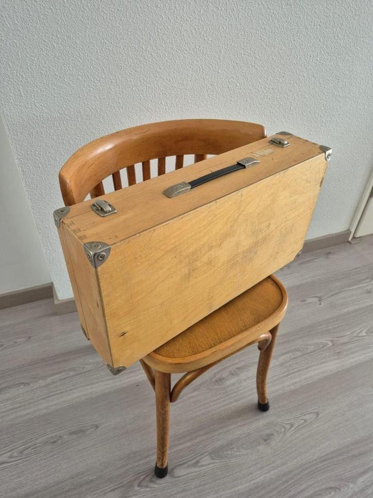 Houten kist / koffer Cheney England, Hobby en Vrije tijd, Schilderen, Gebruikt, Overige typen, Ophalen