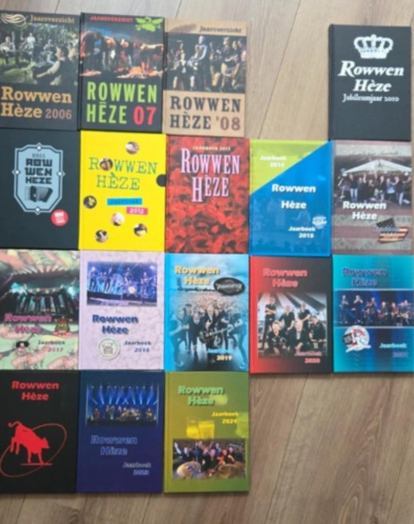 Collectie Rowwen Hèze Jaarboeken, Boeken, Ophalen of Verzenden, Zo goed als nieuw, Vakgebied of Industrie, Rowwen Hèze