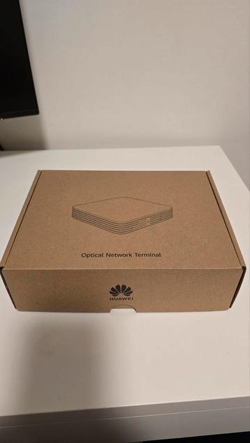 Nieuwe Huawei ONT HN8010Ts XGS-PON beschikbaar voor biedingen