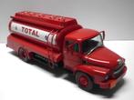 Unic MZ-36 Tanker Truck "TOTAL"  (1965) - IXO - Schaal 1:43, Ophalen of Verzenden, Zo goed als nieuw, Bus of Vrachtwagen, Overige merken