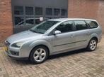 Ford Focus Wagon 1.6-16V First Edition/airco/bomvol!, Auto's, 1596 cc, Gebruikt, Zwart, 4 cilinders