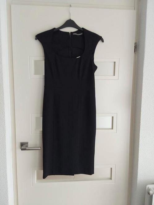 GAUGI NIEUW JURK MAAT 44 ITALIAANS =38 NEDERLANDS, Kleding | Dames, Jurken, Nieuw, Maat 38/40 (M), Zwart, Ophalen of Verzenden