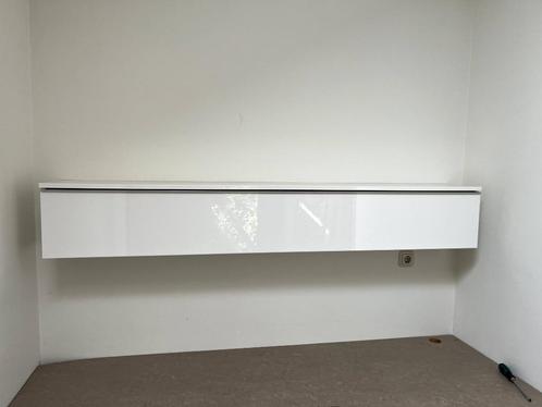 IKEA wandkast / BESTÅ 180 cm breed – wit, Huis en Inrichting, Kasten | Wandmeubels, Gebruikt, Minder dan 100 cm, 150 tot 200 cm