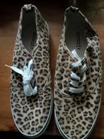 Nieuwe gymschoenen met panterprint, model Vans, maat 40, Kleding | Dames, Schoenen, Ophalen of Verzenden, Nieuw, Sneakers of Gympen