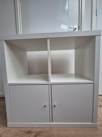 Ikea Kallax kast met vakken en deurtjes - wit