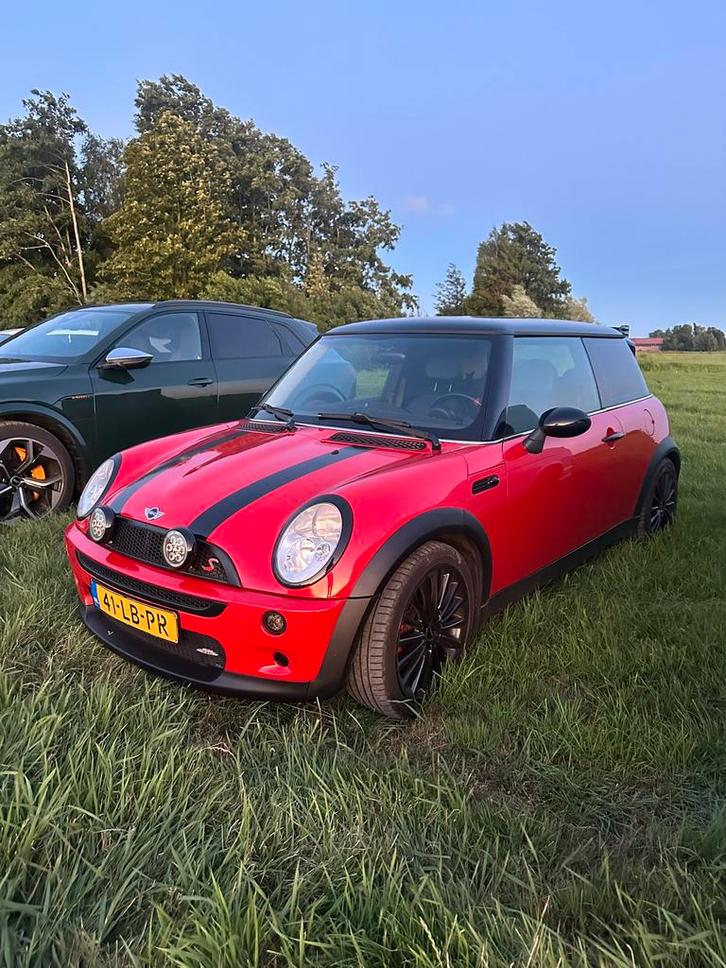 Mini 1.6 16V Cooper 2002 Rood, Auto's, Mini, Particulier, Benzine, D, Hatchback, Handgeschakeld, Origineel Nederlands, Rood, Voorwielaandrijving