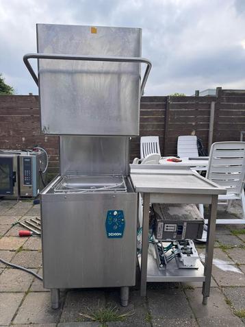 Horeca Keuken apparatuur beschikbaar voor biedingen