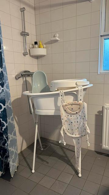 Bébé-jou Badje met Standaard en Zitje beschikbaar voor biedingen