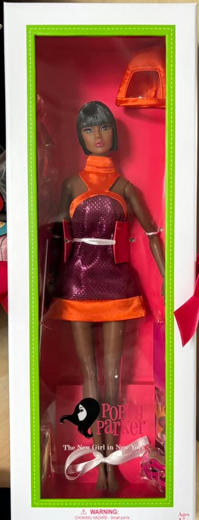 Fashion royalty Poppy Parker Spaced Out NRFB, Verzamelen, Poppen, Ophalen of Verzenden, Zo goed als nieuw, Fashion Doll