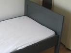 kleuterbedje met veiligheids rekje, Ophalen, 70 tot 85 cm, 140 tot 160 cm, Zo goed als nieuw