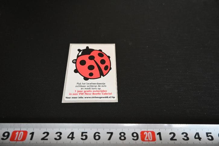 sticker Lieveheersbeestje  ZINLOSGEWELD  VW New Beetle *, Verzamelen, Stickers, Zo goed als nieuw, Ophalen