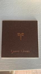 Yvonne Visser bronzen beelden boekje, Antiek en Kunst, Ophalen of Verzenden