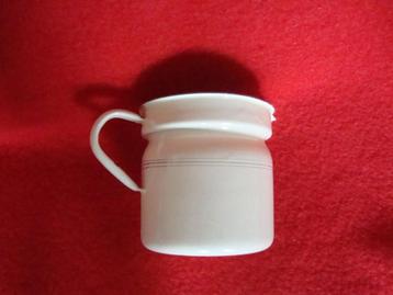 Retro melkkoker emaille   beschikbaar voor biedingen