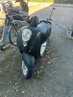 Sym Mio Project - Opgevoerd!, Gebruikt, Maximaal 45 km/u, Benzine, Ophalen