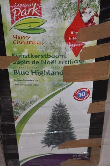 Central Park Blue Highland Kerstboomm 210cm  beschikbaar voor biedingen