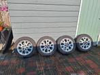 Orginele alfa romeo 147 velgen +winterbanden, Auto-onderdelen, Banden en Velgen, Ophalen, Winterbanden