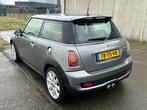 MINI Cooper S 1.6 S Chili | XENON | LEDER | NAP | NIEUWE APK, Auto's, Mini, 47 €/maand, Origineel Nederlands, Te koop, Zilver of Grijs