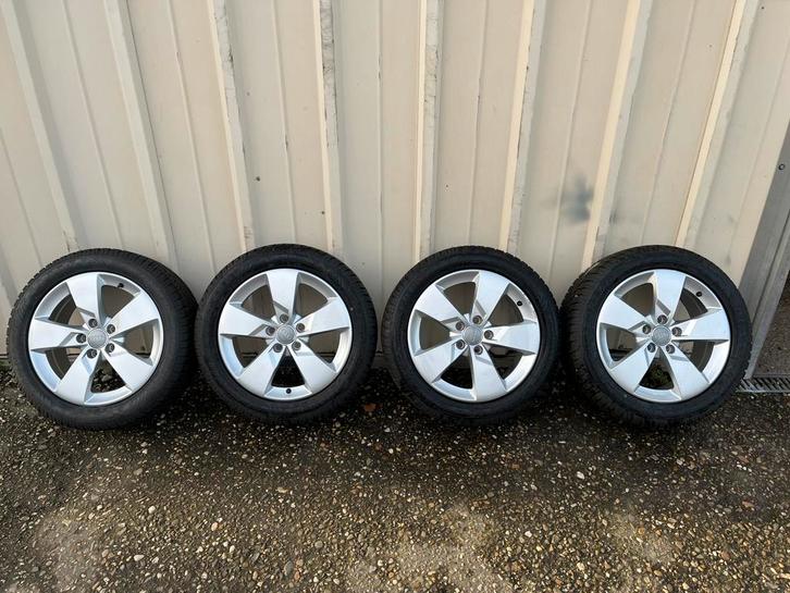 Audi TT 8S 17 inch winterset, Auto-onderdelen, Banden en Velgen, Banden en Velgen, Winterbanden, 17 inch, 225 mm, Personenwagen