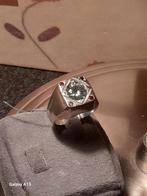 Zilveren ring met 4xkleine yaghot en moissanitesteen ., Sieraden, Tassen en Uiterlijk, Ringen, 20 of groter, Nieuw, Ophalen of Verzenden