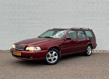 Volvo V70 2.4 140PK. Nieuwe apk. beschikbaar voor biedingen