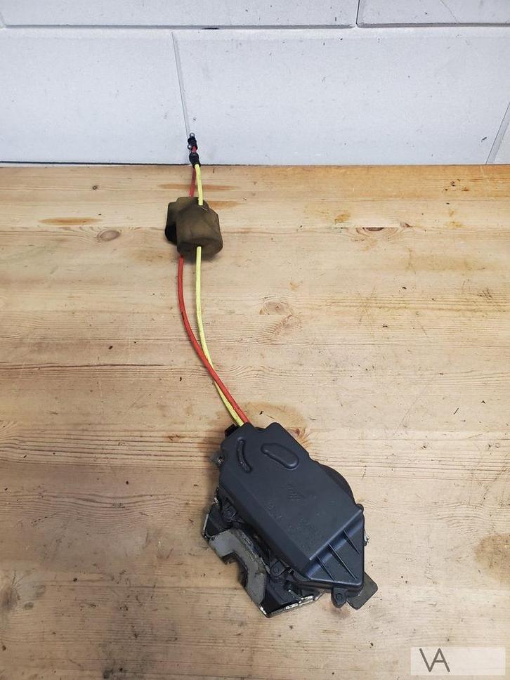 Mercedes E klasse W211 station 2002 - 2009 achterklep slot, Auto-onderdelen, Carrosserie en Plaatwerk, Mercedes-Benz, Gebruikt