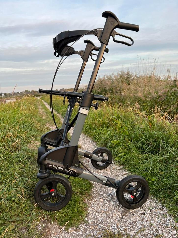 Topro Troja 2G maat M in keurige staat, Diversen, Rollators, Zo goed als nieuw, Ophalen