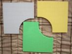 L530 LEGO STEEN, 24x24, zonder 12x12 KWART ROND, violet geel, Lego, Ophalen of Verzenden, Losse stenen, Lego Nederland B.V.