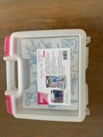 Koffer met snijmallen en 3 magnetischeplaten 25€, Hobby en Vrije tijd, Kaarten | Zelf maken, Ophalen, Gebruikt, Overige thema's