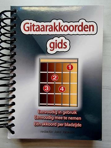 Gitaar Akkoorden Gids - Nieuwstaat beschikbaar voor biedingen