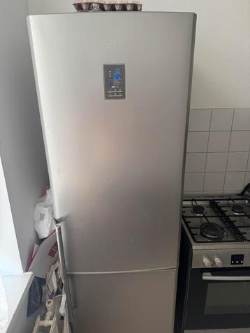 Samsung Koelkast No Frost - Goed Onderhouden beschikbaar voor biedingen