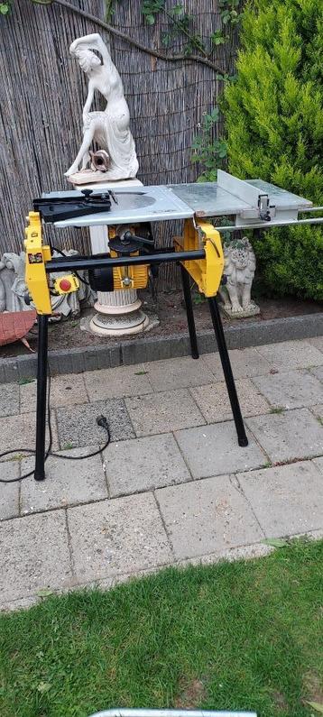 DeWalt zaagtafel DW 743--met verbreed werkblad + diversen beschikbaar voor biedingen
