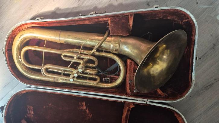 Frontbel Bariton (Euphonium) met Koffer, Muziek en Instrumenten, Blaasinstrumenten | Tuba's, Gebruikt, Euphonium of Tenortuba