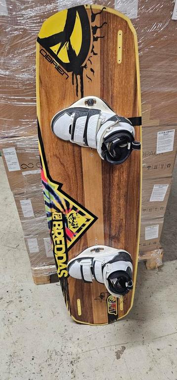 O'Brien Wakeboard 138cm met Bindingen beschikbaar voor biedingen