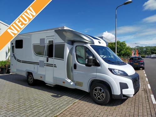 Sun Driver Premium 740 Lengtebed 205 cm en hefbed Automaat, Caravans en Kamperen, Campers, Bedrijf, Half-integraal, Overige merken