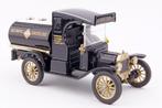 Ford Model T Tanker 1915 van Corgi Classics, Ophalen of Verzenden, Zo goed als nieuw, Bus of Vrachtwagen