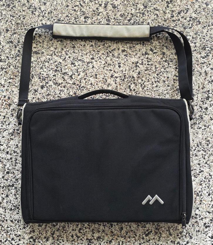 Laptop- of Tablettas Brenthaven, Computers en Software, Laptoptassen, Zo goed als nieuw, Aktetas, 13 inch, Ophalen of Verzenden