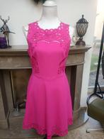 Prachtige fuchia roze Ted Baker jurk mt 3, 38 nieuwstaat, Kleding | Dames, Jurken, Maat 38/40 (M), Ophalen of Verzenden, Zo goed als nieuw