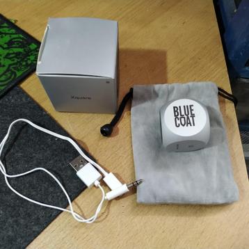 Xquare BLUE COAT Draagbare Bluetooth-luidspreker. beschikbaar voor biedingen