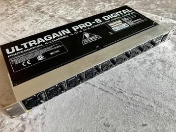 Ultragain Pro 8 Analoog > Adat interface-preamp beschikbaar voor biedingen