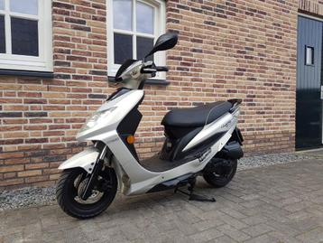 KYMCO VP50 BROM BJ 2013 KM 11.600 45KM/U 45KM beschikbaar voor biedingen