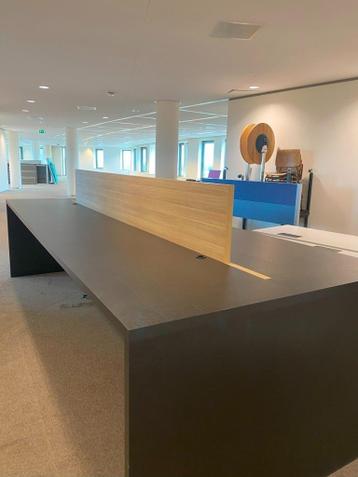 Design vergadertafel Vitra, donker eiken, 400 x 150 cm. - afbeelding 4