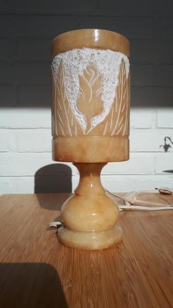 Spaans lampje - albast beschikbaar voor biedingen