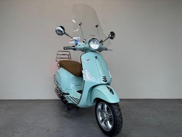 Vespa Primavera Verde Relax (mint groen) NIEUW 0 KM beschikbaar voor biedingen