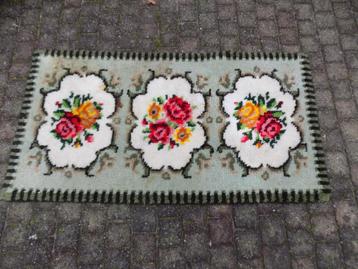 Vloerkleed kleed wol dikke pool kleurige patronen vintage   beschikbaar voor biedingen
