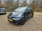 Toyota Aygo 1.0 12V Vvt-i 5DRS 2007 Zwart, Auto's, Toyota, Voorwielaandrijving, Stof, 4 stoelen, Origineel Nederlands